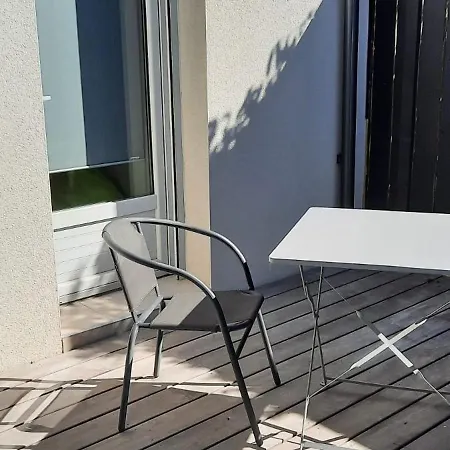 Studio Situe Centre Ville Parthenay Exterior photo